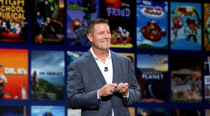 ‘TikTok’ ฉกหัวหน้าสตรีมมิ่ง ‘Disney’ ขึ้นแท่น CEO ใหม่ของบริษัท