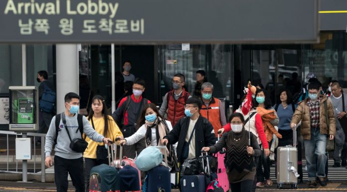 ญี่ปุ่น เตรียมสร้างศูนย์ตรวจ COVID-19 ใกล้สนามบินหลักในโตเกียว-โอซาก้า รองรับนักท่องเที่ยว