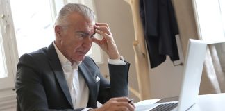 ถ้าพนักงานวัย “เบบี้บูม” ต่ออายุปลดเกษียณ เจนเอ็กซ์-เจนวายจะถูกลดโอกาสขึ้นเงินเดือน