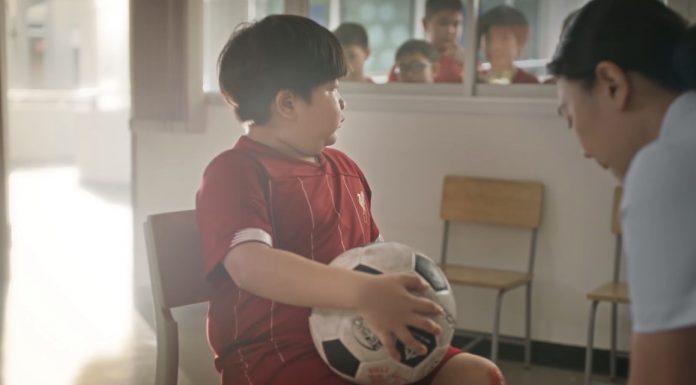 ฉลองยอดวิวทะลุ 30 ล้าน … ทรูย้ำแนวคิด ‘เมื่อกีฬาเป็นมากกว่าการแข่งขัน’ …แต่อยู่ใน “ชีวิต”เราทุกคน # Passion Makes Connection ชวนแฟนบอลชาวไทย ร่วมยินดีกับทีมลิเวอร์พูลกับแชมป์พรีเมียร์ลีก สิ้นสุดการรอคอย 30 ปี