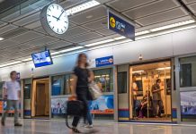 เตรียมชงครม. ตรึงค่าโดยสารรถไฟฟ้า MRT ถึงสิ้นปีนี้ ลดค่าครองชีพประชาชน