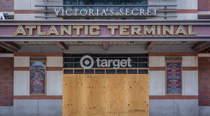 สหรัฐฯ คาด อาจมีร้านค้ากว่า 25,000 แห่งต้อง ‘ปิดตัว’ ในปีนี้ เพราะทนพิษ COVID-19 ไม่ไหว