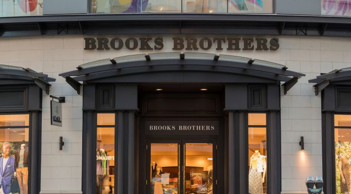 ‘Work from Home’ ทำพิษ จนร้านสูทอายุ 200 ปีต้องยื่น ‘ล้มละลาย’