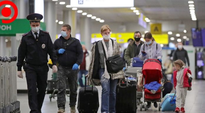 ของขวัญคริสต์มาส! “อังกฤษ” ลดกักตัวเหลือ 5 วันเมื่อกลับจาก “เยี่ยมญาติ” ช่วงเทศกาล