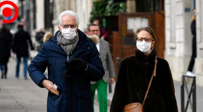 ฝรั่งเศสเริ่มออกกฎบังคับ “สวมหน้ากากภายในอาคาร” ที่สาธารณะ ฝ่าฝืนปรับ 5,000 บาท