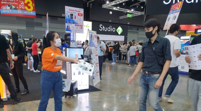 มองอนาคตงาน ‘Mobile Expo’ กับความเป็นไปได้ที่จะเห็น ‘กองคาราวาน’ รถบ้านขายมือถือ