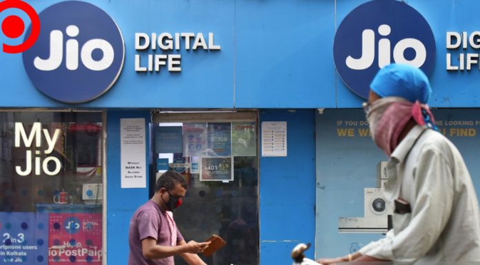 เนื้อหอมสุดๆ…Google ทุ่มเงิน 1.4 เเสนล้านบาท ซื้อหุ้น Jio บุกตลาดดิจิทัล “อินเดีย” เต็มที่