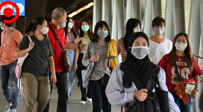 ซีอีโอ ‘Moderna’ ผู้ผลิตวัคซีนรายใหญ่ มองว่า COVID-19 อาจจะอยู่กับเรา ‘ตลอดไป’