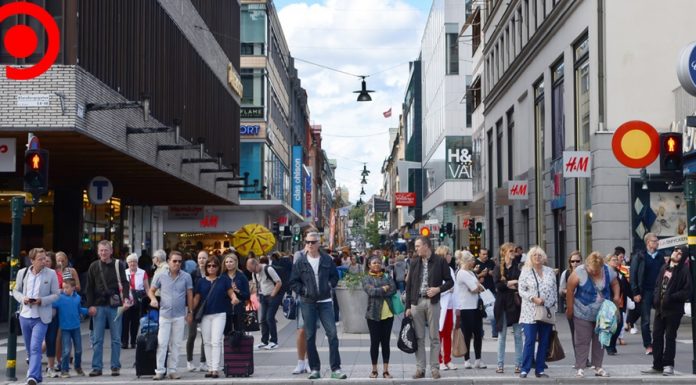 อยู่ไม่ไหว! ชาวสวีเดนยื่นขอสัญชาติ “ฟินแลนด์” เพิ่มเป็นเท่าตัว ผวาแนวทางรับมือ COVID-19