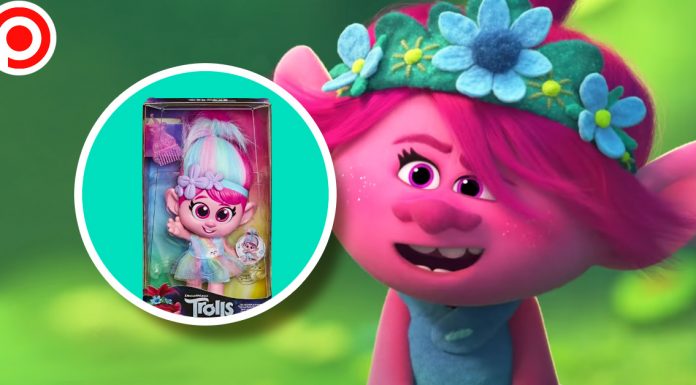 ของเล่นเด็ก? Hasbro เลิกขายตุ๊กตา “Trolls” หลังถูกจวกยับฐานติดปุ่มกดที่หว่างขาหุ่น