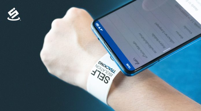 ซิลิคอน คราฟท์ เทคโนโลยี มั่นใจเทคโนโลยีไมโครชิพ มอบผลิตภัณฑ์ต้นแบบสายรัดข้อมือ NFC ให้กรมควบคุมโรค