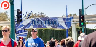 “ดิสนีย์แลนด์” ในสหรัฐฯ ประกาศปลดพนักงาน 28,000 คน เซ่นพิษ COVID-19
