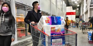 ร้านขายของชำทั่วสหรัฐฯ เริ่ม ‘กักตุนกระดาษชำระ’ เหตุกลัว COVID-19 ระบาดซ้ำช่วงหน้าหนาว