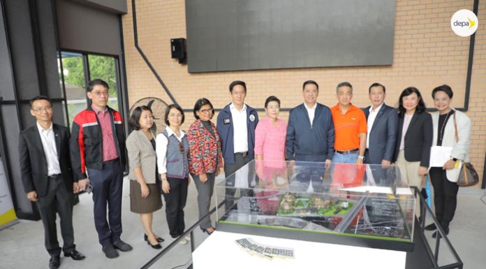 “รมว.ดีอีเอส” ลงพื้นที่ Thailand Digital Valley เยี่ยมชมdepa Digital One Stop Service ตึกแรกใน EECd