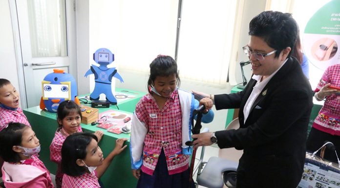 เอ็นไอเอจับมือ NICFD เปิดตัวศูนย์การเรียนรู้ “ชราแลนด์” อุดช่องว่างระหว่างเยาวชน – สังคมสูงวัย