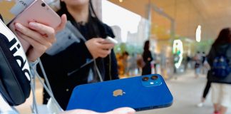 ยอดขาย ‘iPhone’ ไตรมาส 4 หด 21% เหตุสาวกเบรกรอ ‘iPhone 12’