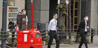 ญี่ปุ่น เปิดตัว “หุ่นยนต์ไปรษณีย์” ขับเคลื่อนด้วยตัวเอง ทดลองส่งของในช่วง COVID-19