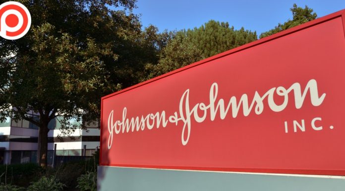 “จอห์นสัน แอนด์ จอห์นสัน” ระงับทดลองวัคซีน COVID-19 อีกตัว หลังพบอาสาสมัครล้มป่วยปริศนา