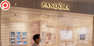 ‘Pandora’ ยืนยัน ‘จ่ายเงินเดือนเต็มจำนวน’ แม้ต้องปิดหน้าร้านเพราะ COVID-19 ระบาดรอบ 2