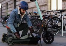 มาฉีก! ‘Softbank’ ลงทุนใน ‘Tier’ บริษัทเช่าสกู๊ตเตอร์ไฟฟ้า แม้การเดินทางในยุโรปลดลงเพราะล็อกดาวน์