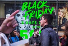 อีกหนึ่งด้านมืดของ Black Friday เทศกาลช้อปปิ้งที่ปล่อยก๊าซคาร์บอนเกือบครึ่งล้านตัน!