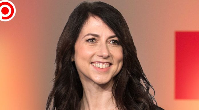 “แม็กคินซี สก็อตต์” อดีตนายหญิง Amazon ใช้เงินอย่างไรถึงได้เป็น “หญิงทรงอิทธิพลของโลก”