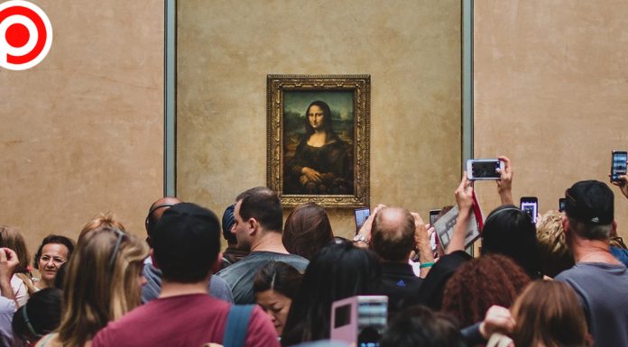 ศิลปะทำเงิน! ผู้ชนะประมูลยอมจ่าย “2.9 ล้านบาท” เพื่อชม “โมนาลิซ่า” แบบไร้กระจกกั้น