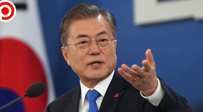 ประธานาธิบดี “มุน แจอิน” โดนชาวเกาหลีใต้วิจารณ์หนัก เหตุจัดหาวัคซีน COVID-19 ล่าช้าเกินไป