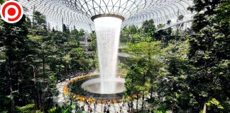 สิงคโปร์ ผุดไอเดียเก๋ เปิดสนามบินชางงี จัด ‘Glamping’ กางเต็นท์ ให้นอนพักเเรมค้างคืนได้