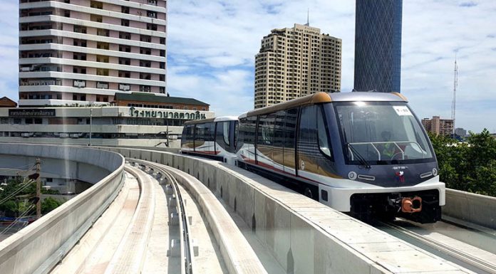 มาทำความรู้จัก “รถไฟฟ้าสายสีทอง”