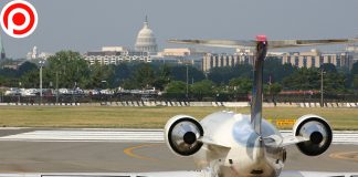 สมาคมแอร์ฯ สหรัฐฯ กดดันทุกสายการบินจัดลิสต์ “แบน” ผู้ประท้วงกลุ่มทรัมป์ขึ้นเครื่อง