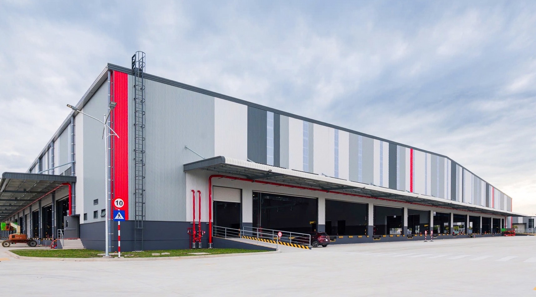 โรงงานเฟรเซอร์ส FPT