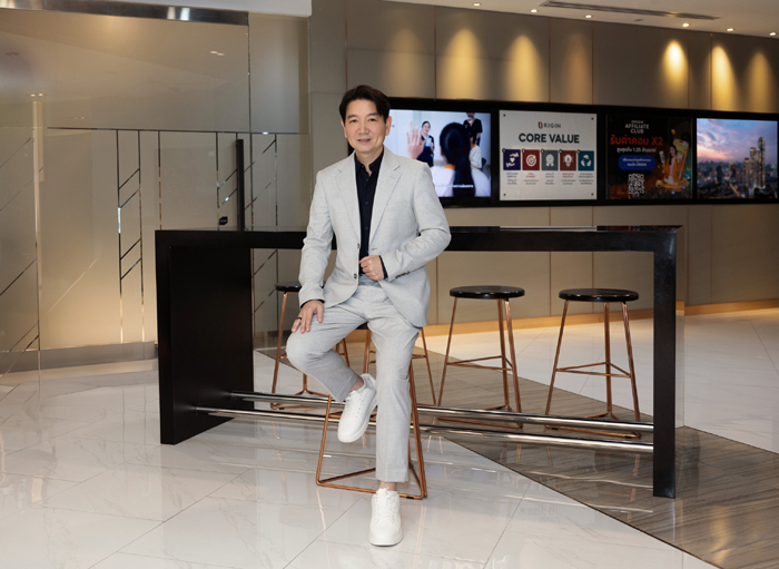 คุณพีระพงศ์