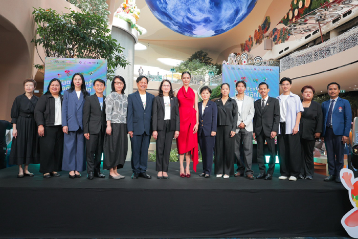 15 ปีที่ยืนหยัดเพื่อความเท่าเทียม…กระทรวง พม. มูลนิธิออทิสติกไทย และทรู คอร์ปอเรชั่น โดยทรูปลูกปัญญา ผนึกพลังขับเคลื่อน “วันรณรงค์ตระหนักรู้ออทิสติกโลก 2569” ภายใต้แนวคิด “A World for All Life” วันที่ 4-12 เม.ย.นี้ ณ Nextopia ชั้น 5 สยามพารากอน