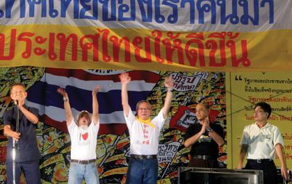 เวทีพันธมิตรฯ ชีพจรที่ไม่เคยหยุดเต้น