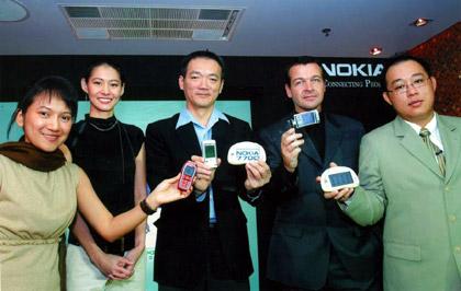 โนเกียนำโทรศัพท์มือถือ-เทคโนโลยีรุ่นล่าสุดร่วมแสดงในไอซีทีเอ็กซโป 2004