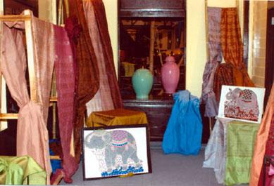 ผ้าไหมแพรวา ลาย “สิบลาย” ในงานเทิดฟ้า สู่สากล สุดยอดหมู่บ้านอุตสาหกรรมและผ้าทอไทยครั้งที่ 3