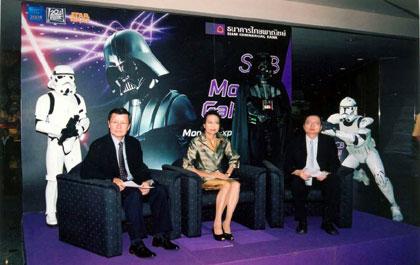 ไทยพาณิชย์ ดึง “สตาร์ วอร์ส III” ร่วมเปิดตัวบัตรเอทีเอ็มโฉมใหม่