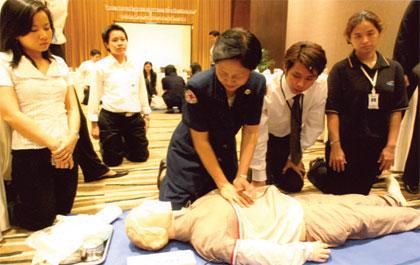 อิมแพค เมืองทองธานี เตรียมความพร้อมพนักงาน จัดอบรม “หลักสูตรการปฐมพยาบาลเบื้องต้น”