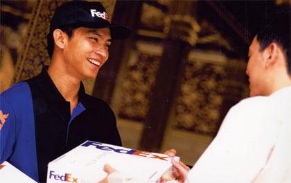 เฟดเอ็กซ์ ต่อยอดบริการสายด่วนเพื่อลูกค้าทั่วไทย