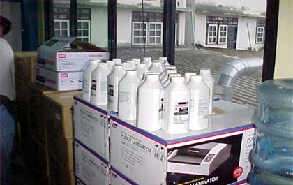 ชาร์ปและแคนนอนเตือนผู้บริโภคให้ระวังการซื้อหมึก เครื่องถ่ายเอกสารปลอม