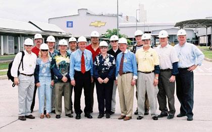 ศูนย์การผลิตรถยนต์มาตรฐานโลกของเจนเนอรัล มอเตอร์ส ต้อนรับ คณาจารย์จาก ม. ป้องกันอาณาจักร สหรัฐอเมริกา