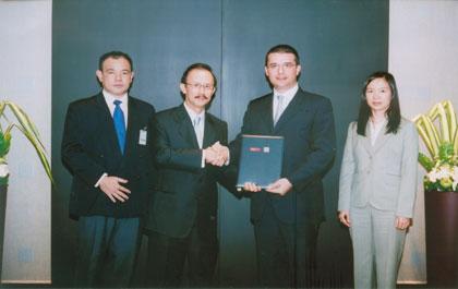 แคนาดอล เอเชีย ออกหุ้นกู้มีประกัน มีผู้จองซื้อครบหนึ่งพันล้านบาท