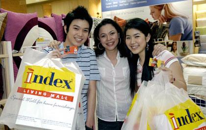 เคทีซีเกี่ยวก้อยอินเด็กซ์พาแม่ช้อปฟรี 100 คนแรกร่วมฉลองวันแม่ 12 สิงหา