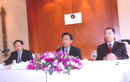 ดร.โกร่ง นั่งประธานกรรมการ “ฟินันซ่า”