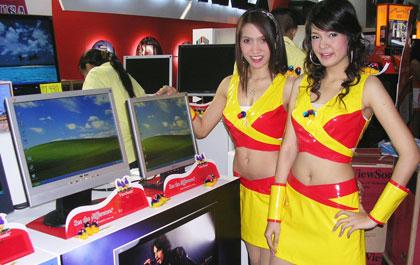 วิวโซนิค เปิดตัว ViewDock VX2245wm ครั้งแรกในงาน Commart