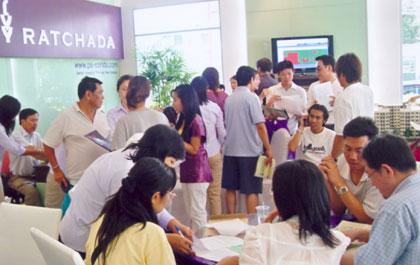 ลูกค้าซิตี้คอนโดให้การตอบรับคอนโดของ PS อย่างล้นหลาม