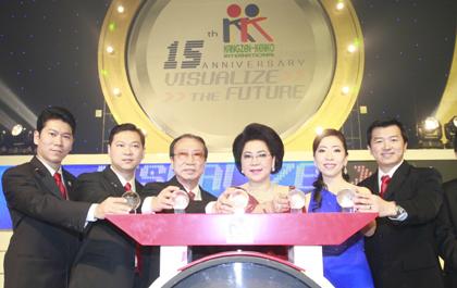 ฉลองสุดยิ่งใหญ่ 15 ปี คังเซน- เคนโก ชูยุทธศาสตร์ แนวใหม่ สร้างความแตกต่าง