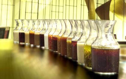 เชฟ อากิ แนะนำซอสใหม่ 16 ชนิด ที่เหมาะสำหรับ เนื้อสัตว์ อาหารทะเล และผัก