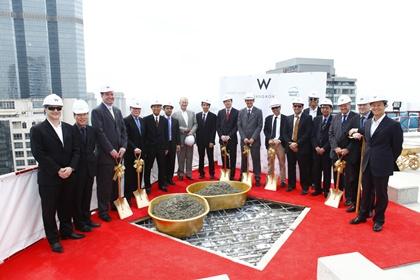 โครงการที่ทุกคนจับตามองและกล่าวถึงทั่วเมือง ในขณะนี้ “ W Bangkok” ได้สำเร็จถึงจุดที่สูงที่สุดแล้ว